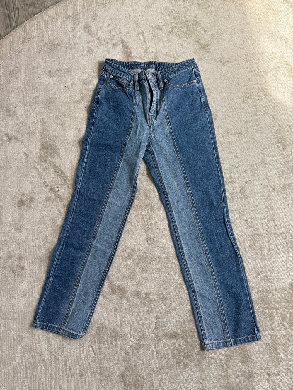Straight-Leg Two-Tone Blue Panel Jeans